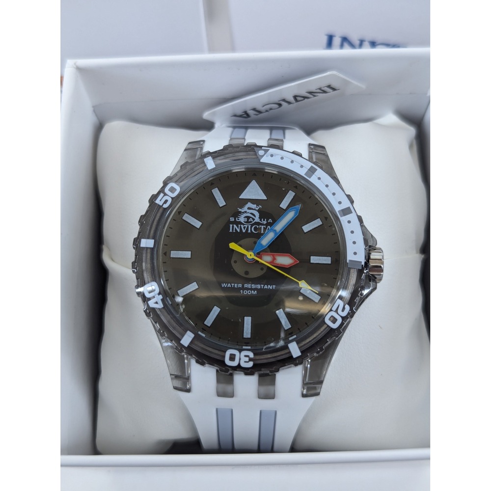 Invicta Subaqua Mens Watch 69448 White Silicone Strap Smoke Case New in Box